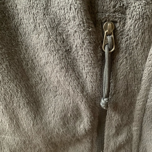 Charcoal North Face Fleece w/ high neckline - Picture 5 of 7